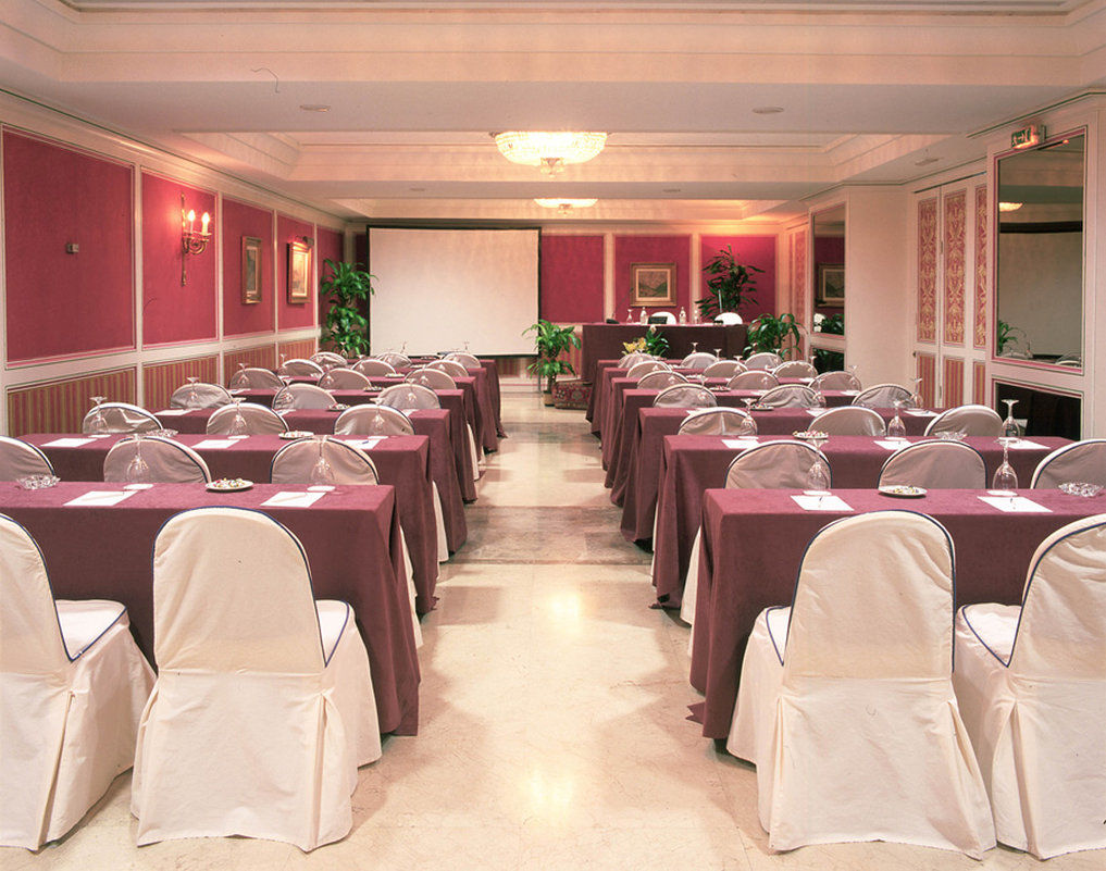 Hotel Miguel Angel Мадрид Бізнес фото Meeting room